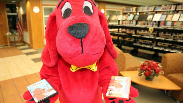 Like Clifford? Then you'll love the Corbin Redhounds' mascot.